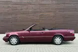 چرا این مرسدس بنز هنوز هم طرفداران پروپاقرص دارد؟