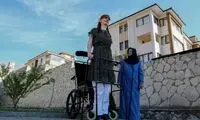 قدبلندترین زن جهان سه رکورد گینس را شکست