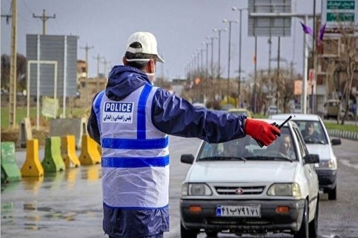 ابتکار عجیب پلیس برای مقابله با رانندگان خوابآلود