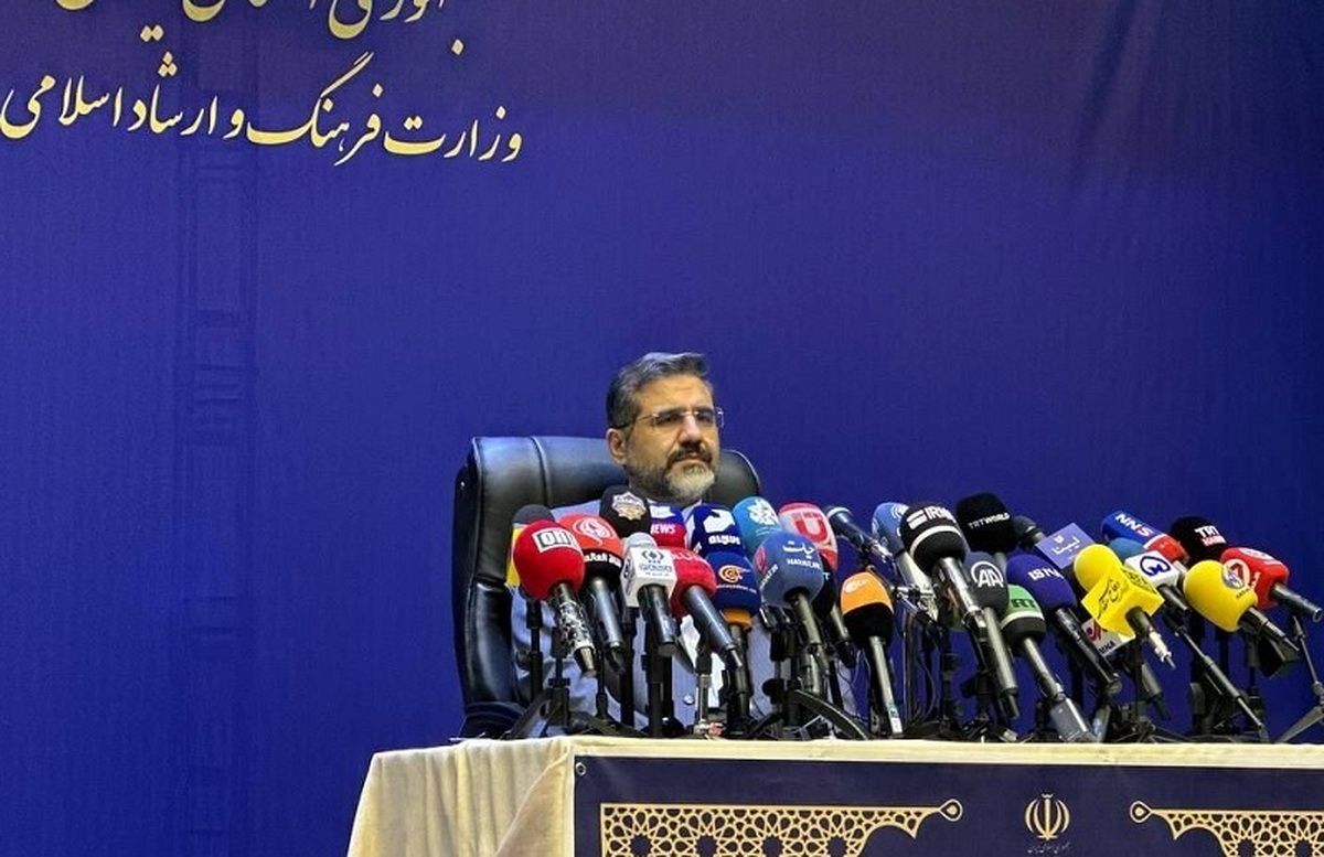 پیام جدید وزیر ارشاد به خواننده‌های ایرانی در خارج