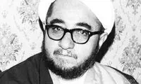 صادق خلخالی در مقابل امام رقصید