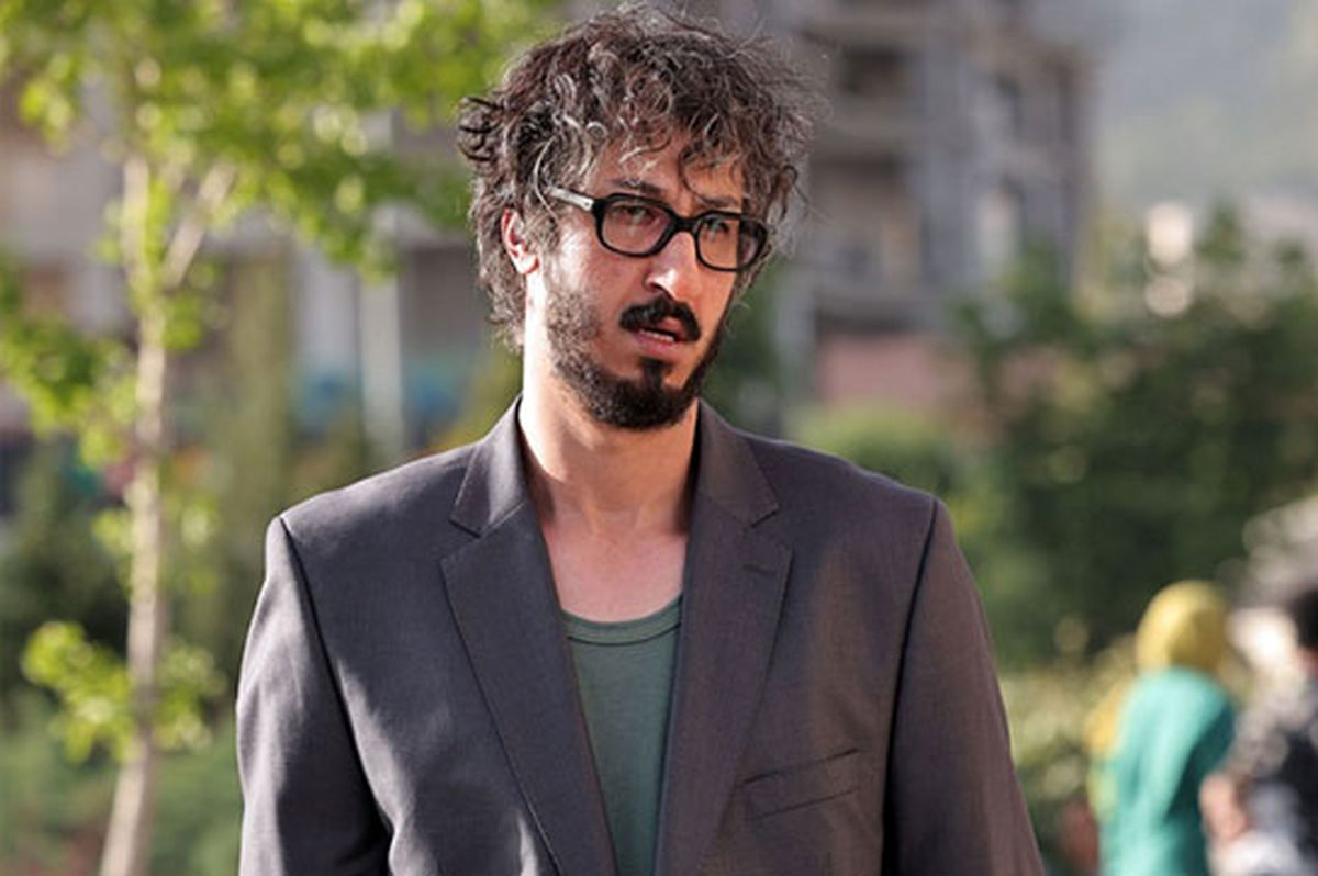 سکانی خنده‌دار از کینه‌‍ای بودن بهرام افشاری در مرد عینکی