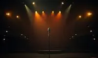 دستگیری آقای خواننده به جرم قاچاق انسان!