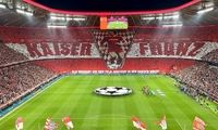 اهتزاز پرچم پرسپولیس در لیگ قهرمانان اروپا