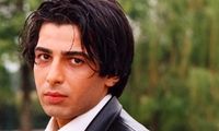 عکس عجیبی از حمید گودرزی که دست به دست شد