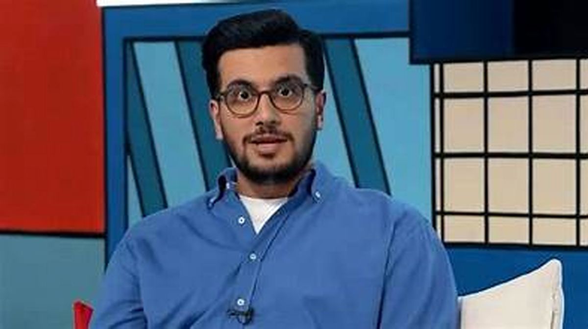 آوازخوانی امیرحسین قیاسی برای هرکدام از وزیران!