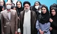 رئیسی چه کسانی را «مگس» خطاب کرد؟