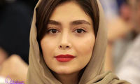 دیبا زاهدی با یک استایل جذاب دلبری کرد
