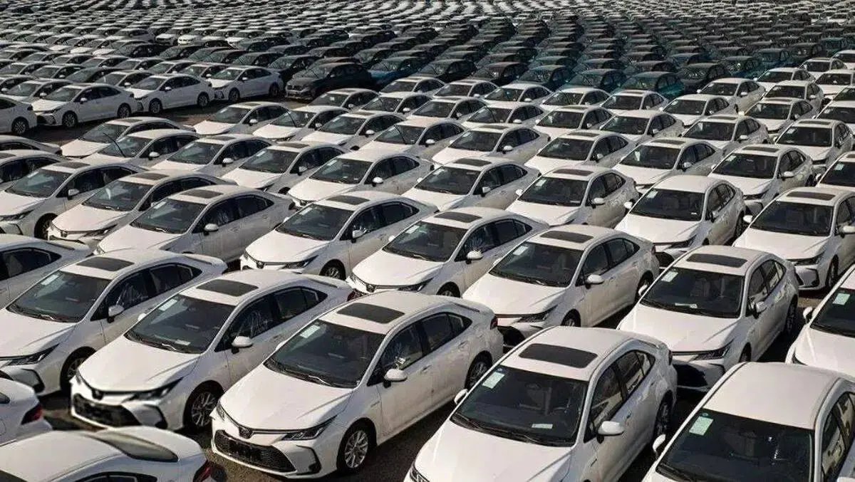 ادعای عجیب روی آنتن زنده علیه خودروهای وارداتی