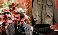 لباس خونین شهدای حمله اسرائیل در یک هیات عزاداری