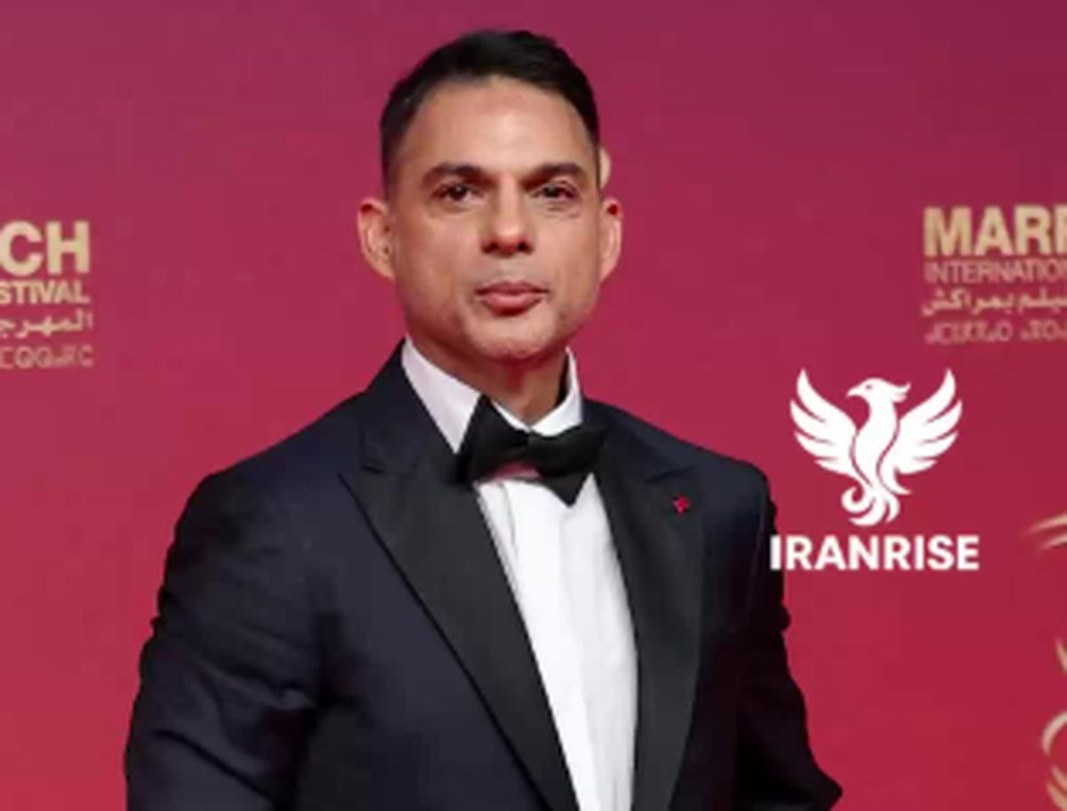 پیمان معادی معذب در کنار خانم ونزدی محبوب