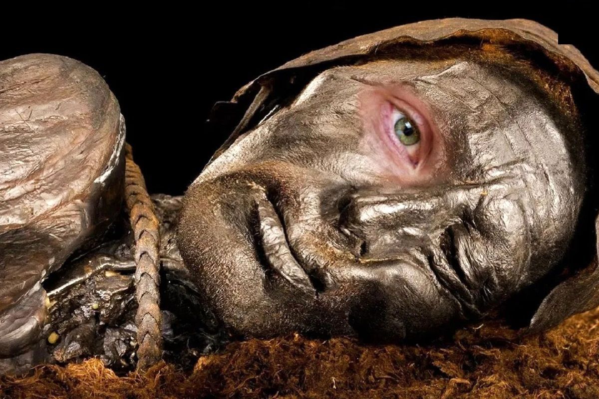بازسازی چهره مومیایی مرد باتلاقی 2400 ساله
