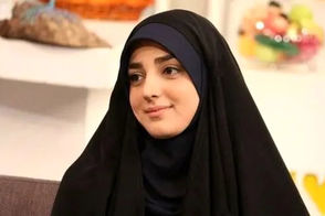 موتورسواری خانم مجری تلویزیون با پسرش در تهران