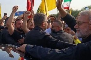 لبنانی‌ها روی سر علی لاریجانی برنج پاشیدند