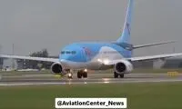 چرخ جلوی بوئینگ 737 ناگهان 90 درجه چرخید