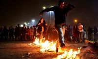 توهین روزنامه مشهور به مراسم چهارشنبه‌سوری