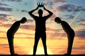 ۵ چهره معروف با اختلال خودشیفتگی!