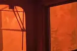 تصاویر هولناک از قطاری که در آتش‌ جنگل گرفتار شد