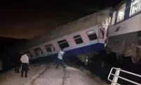 خروج قطار زاهدان - تهران از ریل