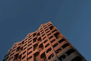 این ساختمان عجیب لقب «توالت فرنگی» گرفت!