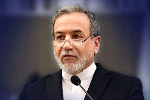 خبرنگار آمریکایی: اسنپ‌بک زیرنظر عراقچی در آستانه توافق است