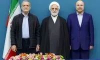 کنایه روزنامه اصولگرا به عکس یادگاری سران قوا