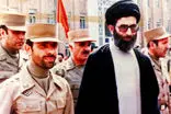 تصاویری تازه از رهبر شهید در جمع فرماندهان ارتش