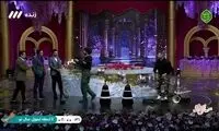 کنایه عباس عبدی به زنجیر پاره کردن در تلویزیون