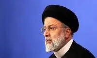 در فاصله بین این دو عکس، نرخ دلار دو برابر شد