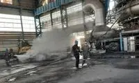 لحظه سرریز مواد مذاب در کارخانه فولاد زرند 
