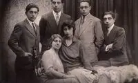 رضاشاه با کمک این زن مشکلش با قاجاریه را حل کرد