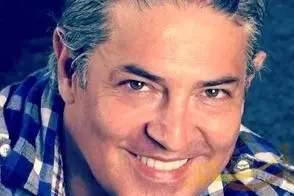 خواننده لس‌آنجلسی: هِیمنه غرب را شکستیم