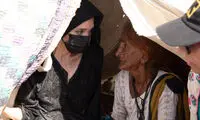 حضور آنجلینا جولی در میان سیل‌زدگان پاکستان