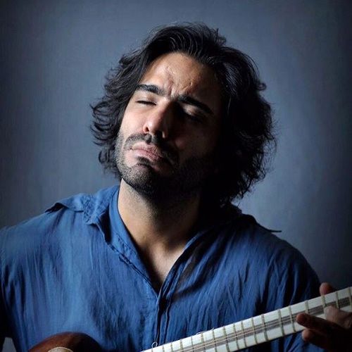 نوازنده معروف در سوگ عروس ایران زمین تار زد