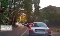 ترافیک در جاده چالوس سنگین است
