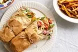 شاورمای مرغ؛ دستور تهیه یک غذای خیابانی پرطرفدار