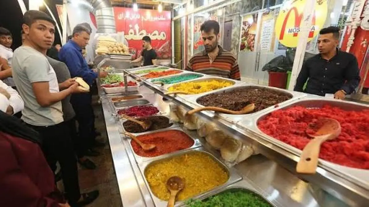 نان باگت، کاسبی فلافل‌فروشان را بهم زد!