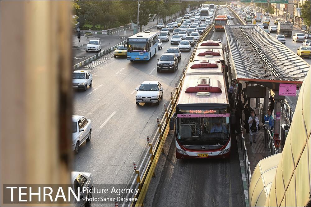 تصاویرِ شوکه‌کننده از یک اتوبوس شهری در تهران 