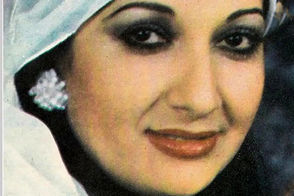 تصویری دیده نشده از «فیروزه» خواننده قبلِ انقلاب در 72 سالگی