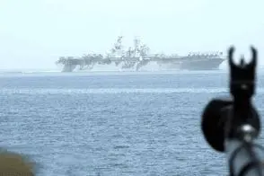 دیپورت دو نفتکش غول پیکر از تنگه هرمز