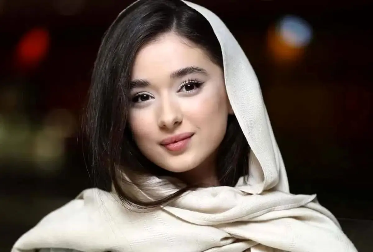 دختر جنجالی سینمای ایران، مادرش را به گریه انداخت