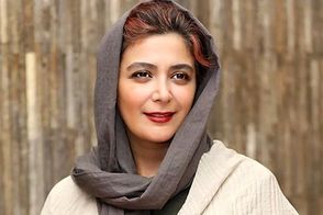 رونمایی از همسرِ کارگردان جوان در اکران فیلمش