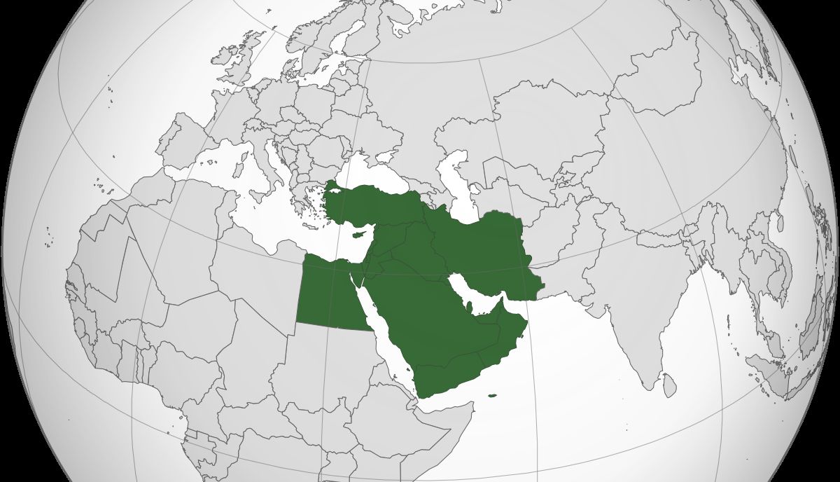   منطقه در آستانه درگیری یا…؟! 