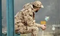 متفاوت‌ترین عکسی از یک سرباز در مترو شکار شد