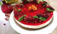 آموزش تهیه چیزکیک یخچالی با ژله و بیسکوییت