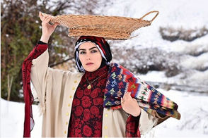 عکس هنری و تازه بازیگر زیبای سریال نون خ 