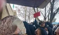 ‏ویدئویی دردناک از دانش‌آموزان وحشت‌زده تهرانی
