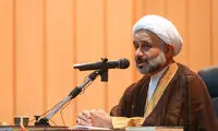 امام خمینی پراندن عمامه روحانیون حکومتی را جایز می‌دانست