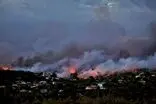 تصاویر آخرالزمانی از آتش‌سوزی جنگل‌ها در یونان