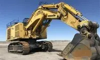 هنرنمایی عجیب کارگر ساختمانی با بیل مکانیکی
